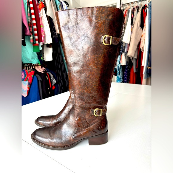Born Shoes - Born Brown Boots With Gold Hardware Size 8M Wide Calf